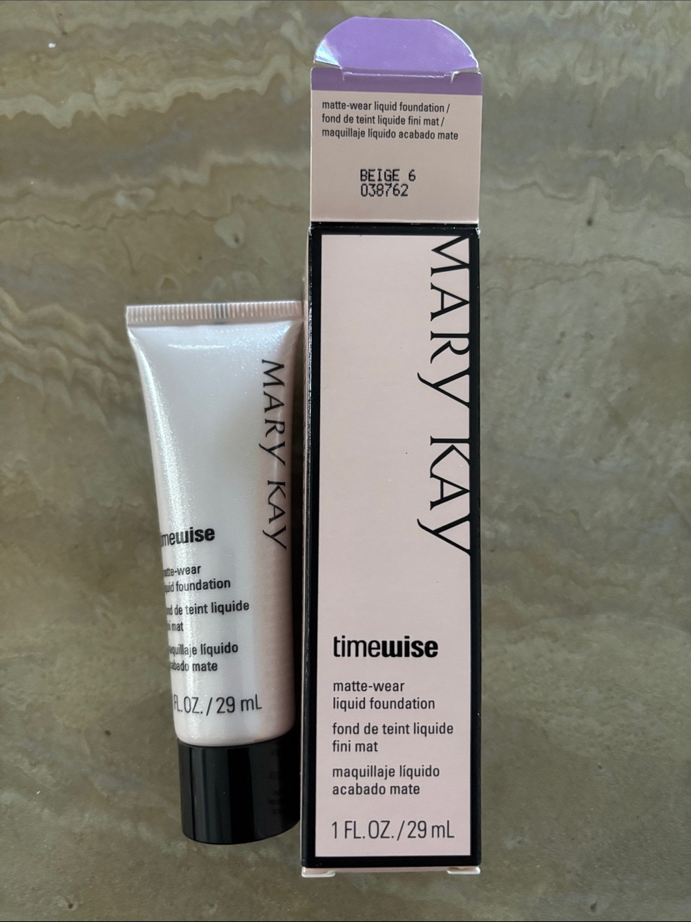Mary Kay Beige 6 Matte-Wear Liquid Foundation for Combination To Oily Skin / New